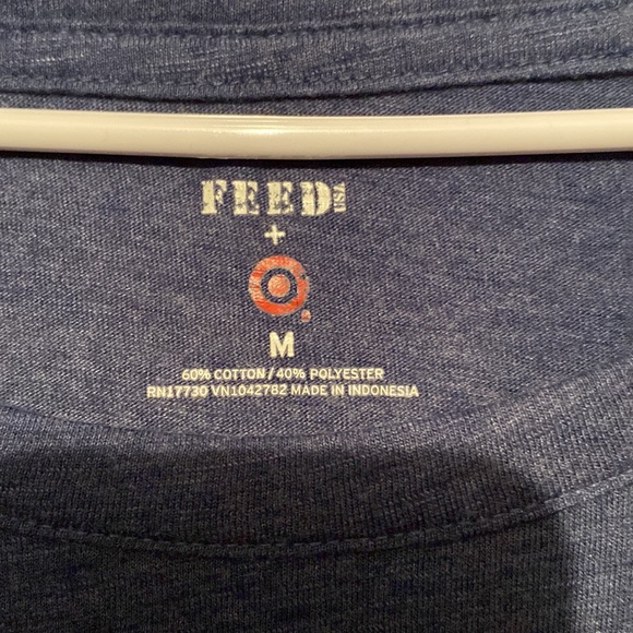 Women’s Henley size medium - Picture 2 of 3